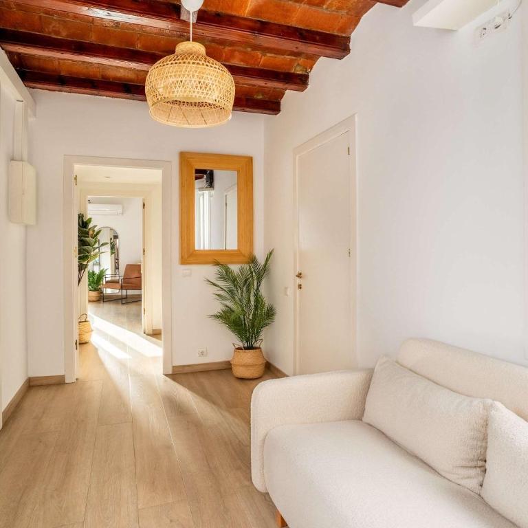 The Collection Barcelona - Paseo de Gracia 5BD and 3BTH for 10 with Terrace - Apartment - 11