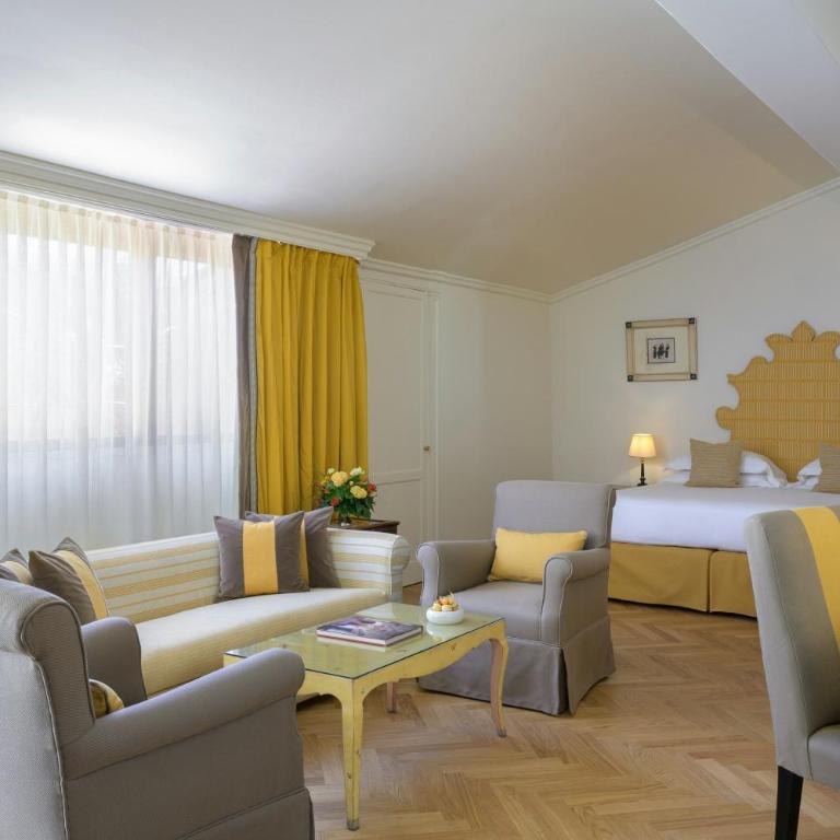 Grand Hotel Continental Siena - Starhotels Collezione - Camera Familiare - 4