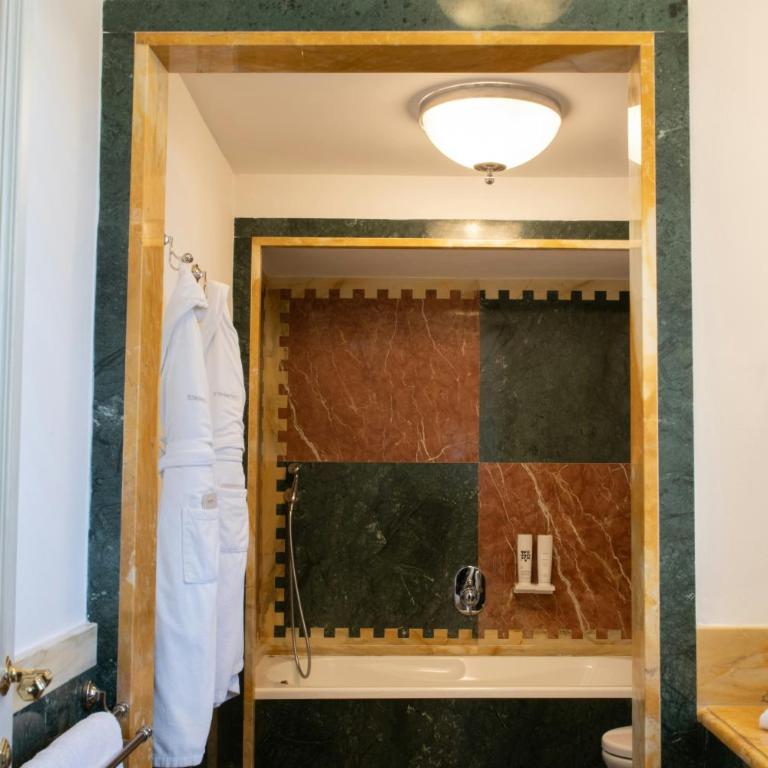 Grand Hotel Continental Siena - Starhotels Collezione - Suite Panoramica - 7