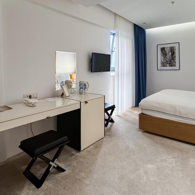 Hotel Harmonia by Dukley - Superior Room with Balcony & Partial Sea View - 1