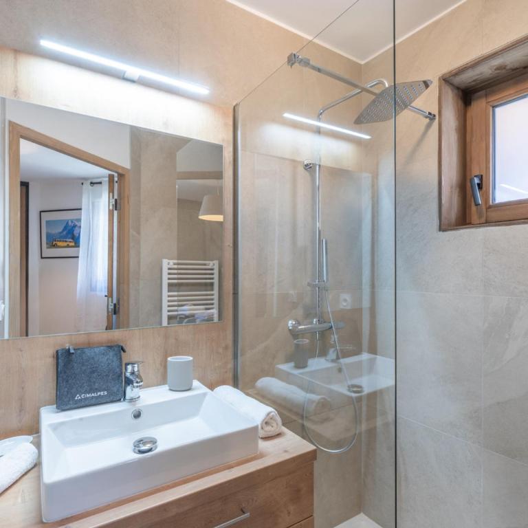 Appartement moderne 3 chambres, skis aux pieds, idéal pour 6 personnes - Apartment mit 3 Schlafzimmern - 12