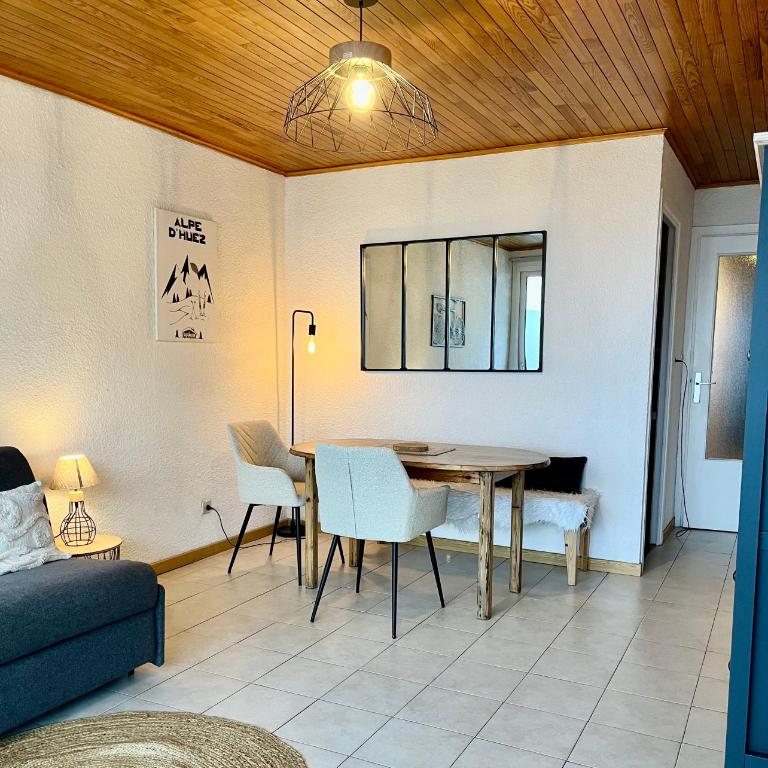Appartement Immeuble Concorde RIF NEL - Face aux pistes - Central - Appartement avec Vue sur la Montagne - 3