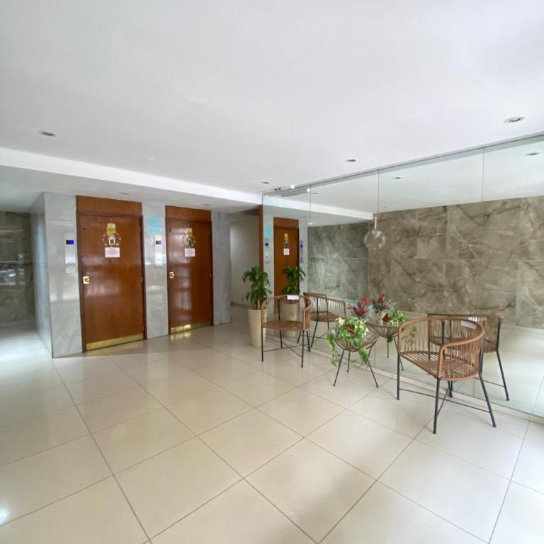 Departamento 2 ambientes - Zona Guemes - One-Bedroom Apartment - 5