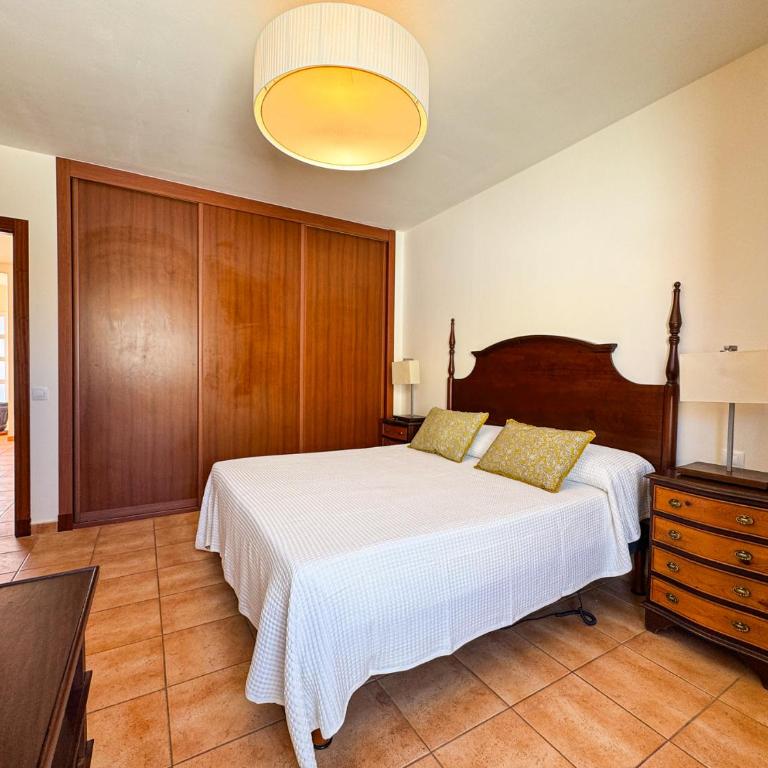 Villa Nirvana Private Pool Corralejo By Holidays Home - Three-Bedroom Villa - 21