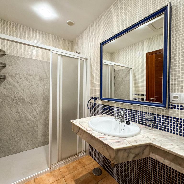 Villa Nirvana Private Pool Corralejo By Holidays Home - Three-Bedroom Villa - 16