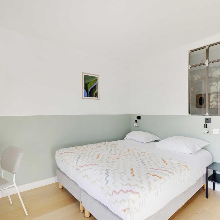 Spacious parisian apartment - 2BR 4P – République - Appartement - 5