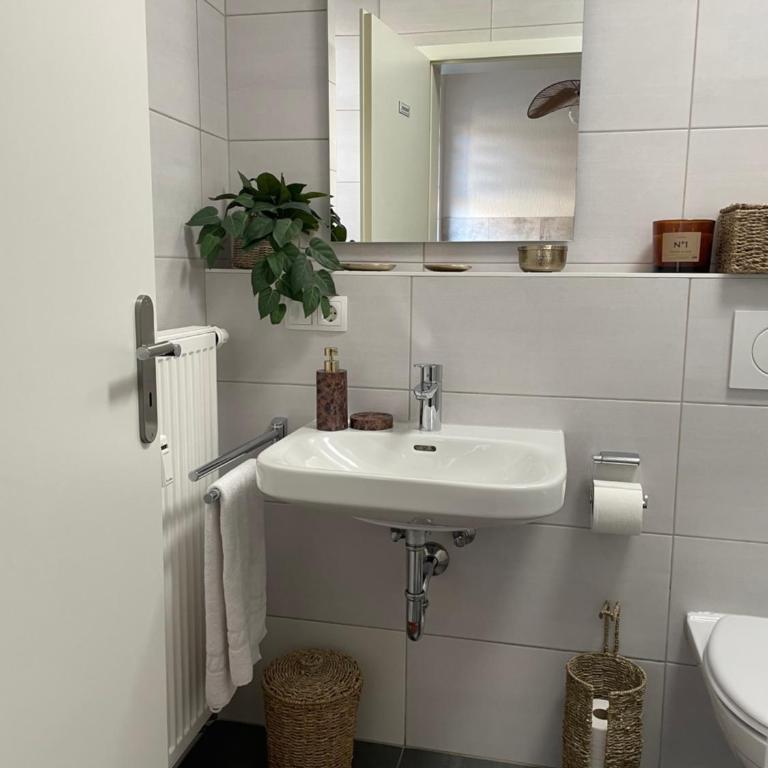 Casa-Mia City - Appartamento con 2 Camere da Letto - 25