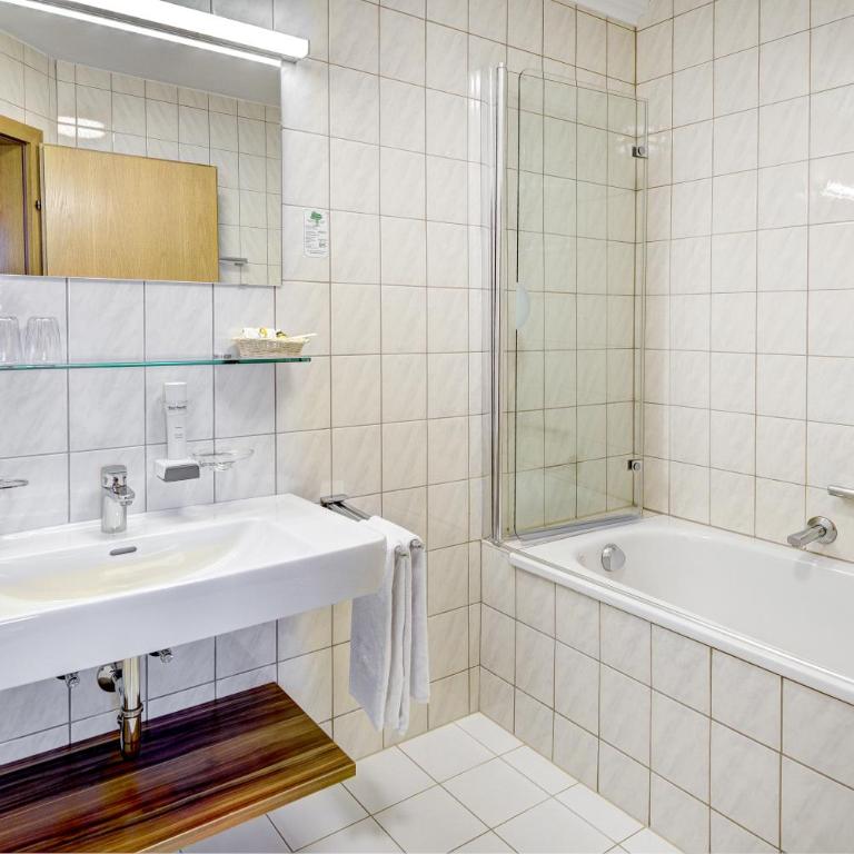 Hotel Unterhof - Comfort Doppelzimmer - 2