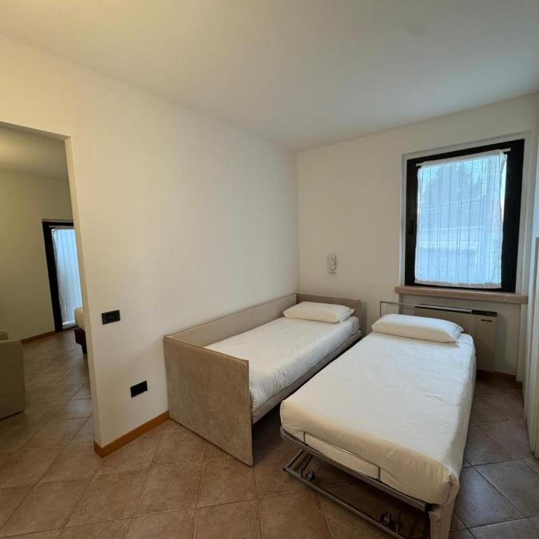 Hotel Bel Sito Peschiera - Camera Quadrupla - Dependance Senza Ascensore - 5