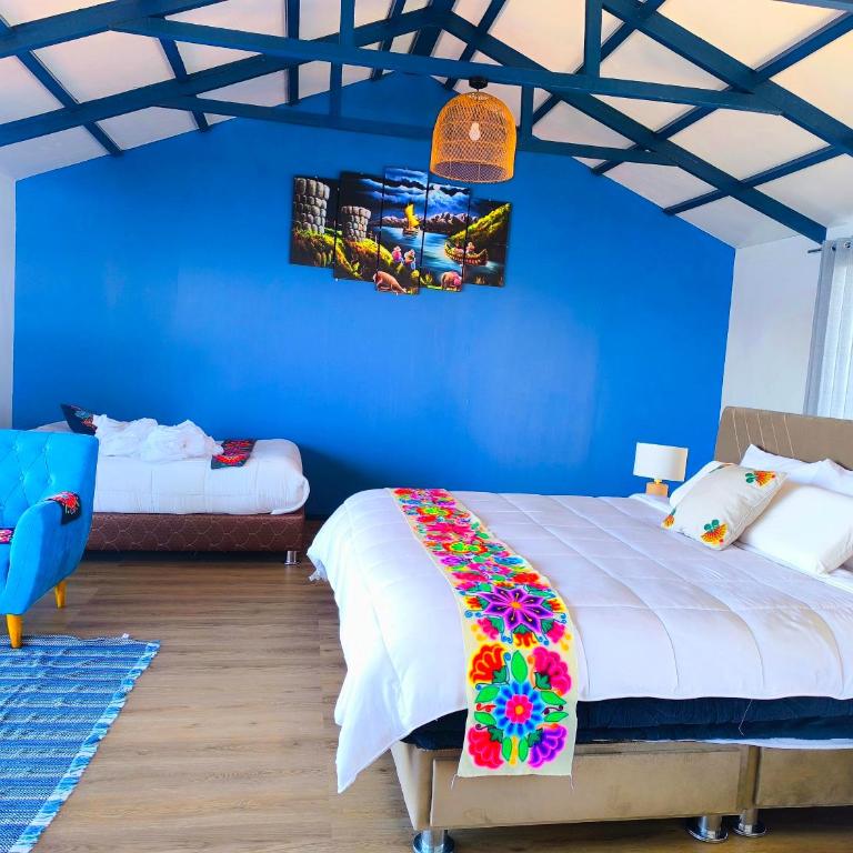 Uros Killa Lodge - Suite with Lake View - 13