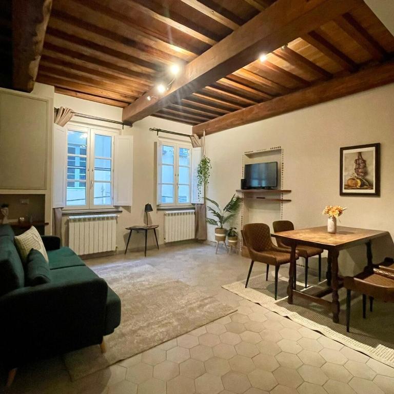 Superhost Lucca Casa Galli 77 Two Bedrooms Two Bathrooms - Appartamento con 2 Camere da Letto - 1