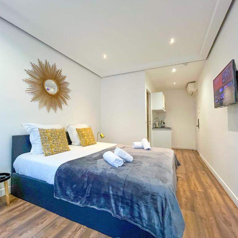 UrbanFlat 209 - Beautiful Studio in the center of Paris - Studio - 15