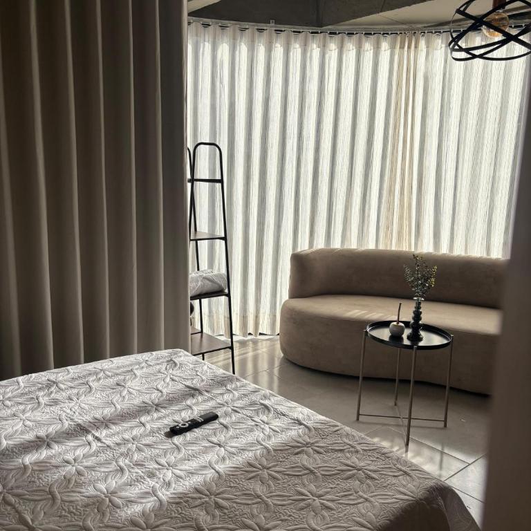 Hotel Moore 45 - Family Room - 8