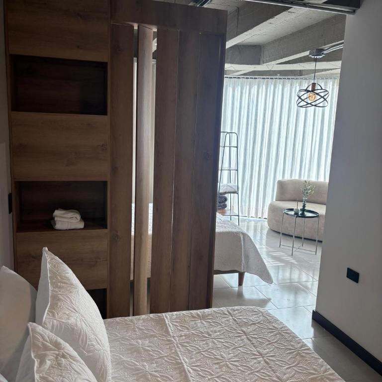 Hotel Moore 45 - Family Room - 9