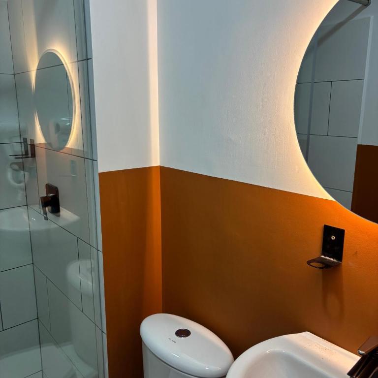 Hotel Moore 45 - Double Room with Balcony - 5
