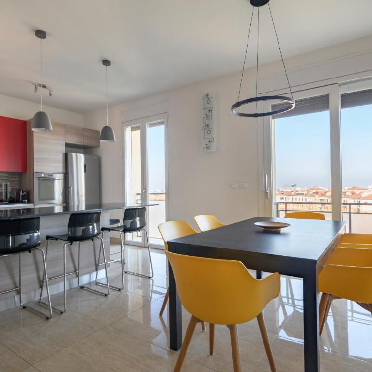 Marconi Skyline - Three-Bedroom Apartment - 12