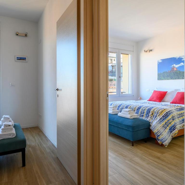 Marconi Skyline - Three-Bedroom Apartment - 26