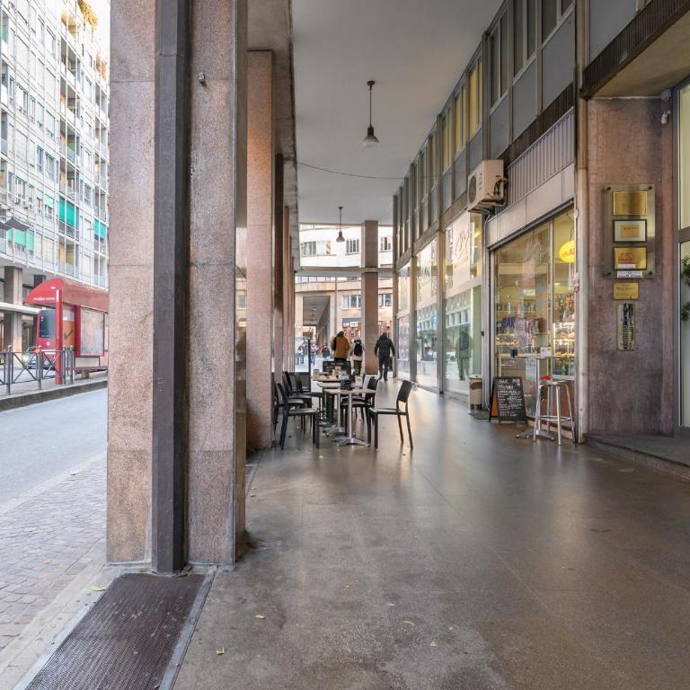 Marconi Skyline - Three-Bedroom Apartment - 53