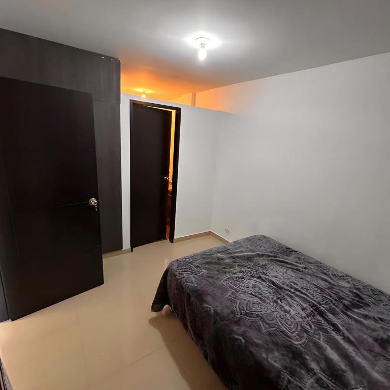 Penthouse con habitación privada y cine nocturno - Habitación Doble con baño privado - 1