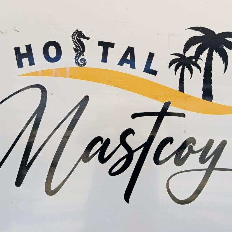 Hostal Mastcoy - Quadruple Room with Private Bathroom - 1