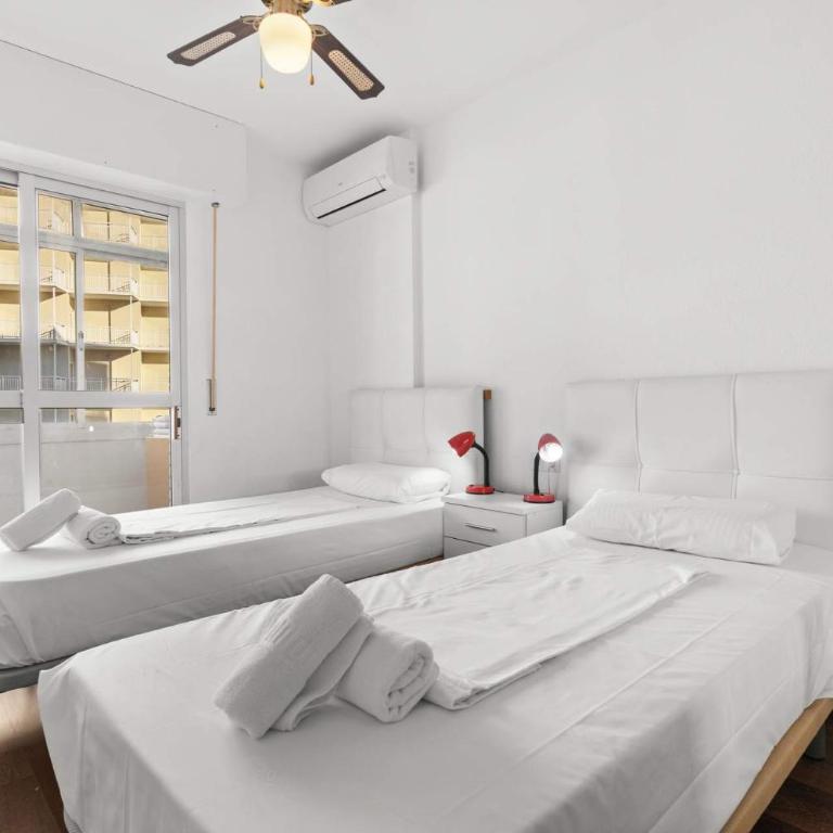 Sunny terrace apt in Torreblanca by Costarentals - Apartamento - 21