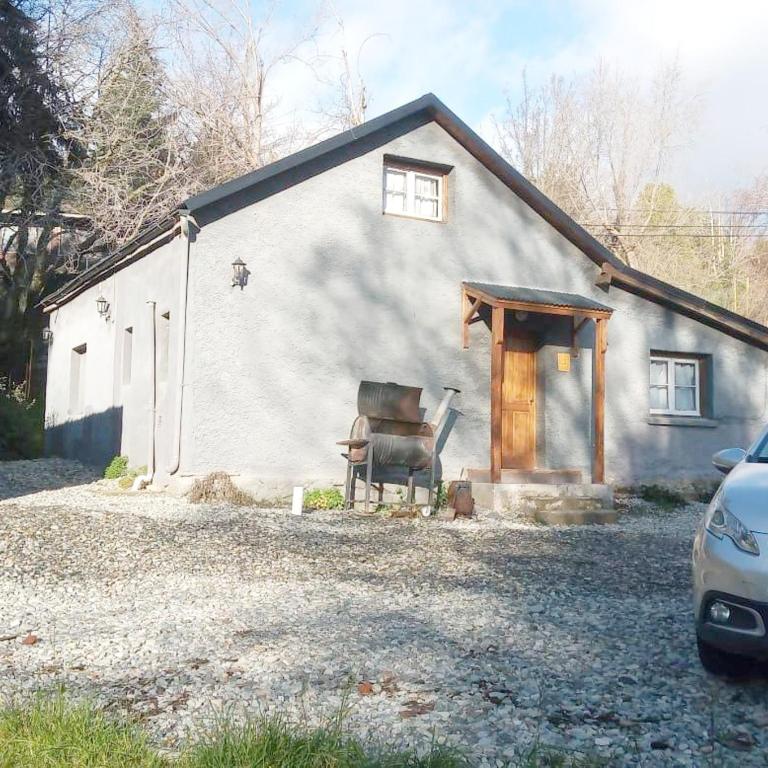 Hermosa casa con patio a una cuadra del lago - Casa de 2 dormitorios - 11