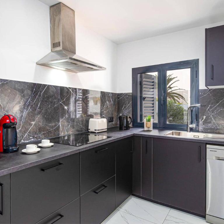 Villa Mango Lanzarote by Villa Plus - Villa - 8