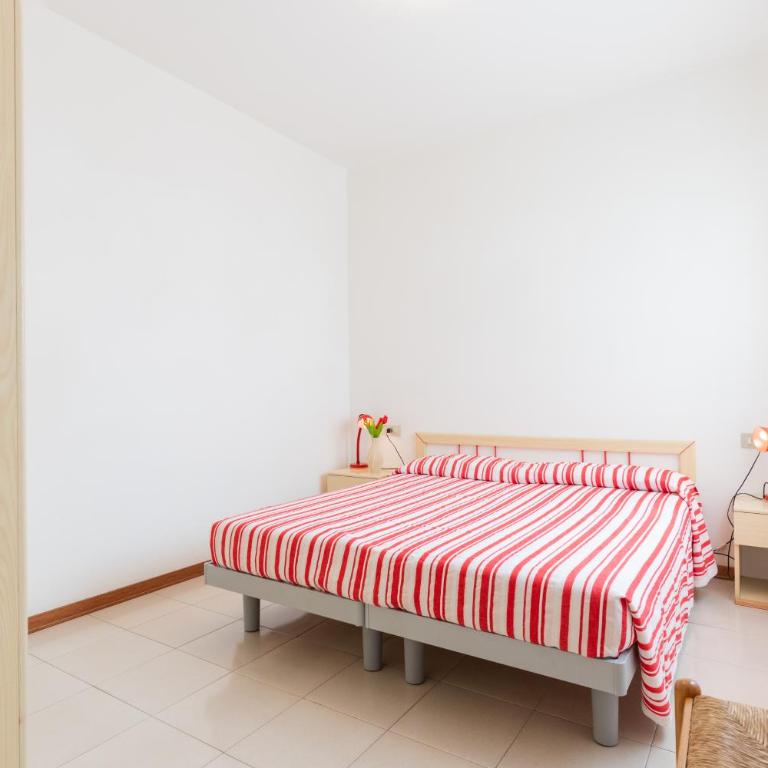 Castello - Appartamento con 2 Camere da Letto e Balcone - 19