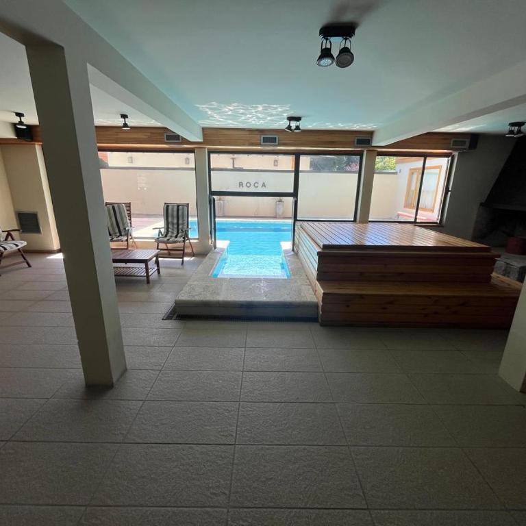 Departamento en pleno centro, con Pileta y parking - One-Bedroom Apartment - 8