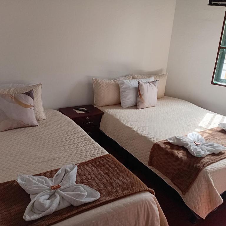 Aparta Hotel Eucalyptus - Triple Room with Shared Bathroom - 1
