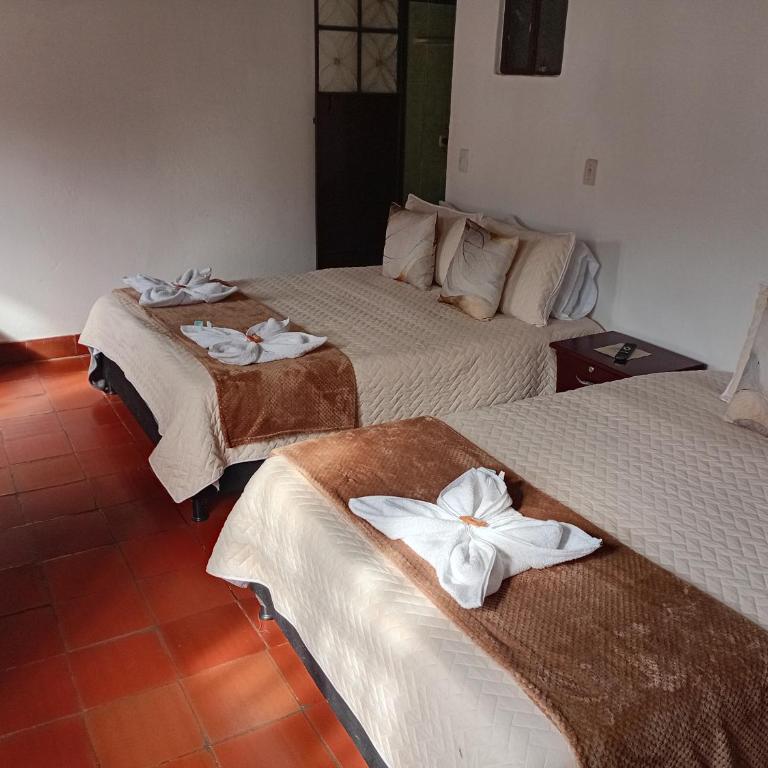 Aparta Hotel Eucalyptus - Triple Room with Mountain View - 2