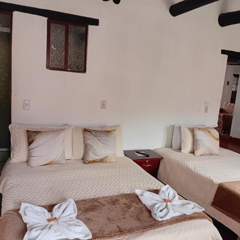 Aparta Hotel Eucalyptus - Triple Room with Mountain View - 4
