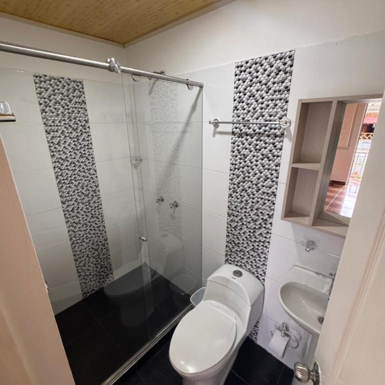 Hotel y Club Pueblito Quindiano Montenegro - Habitación Doble con baño privado - 4