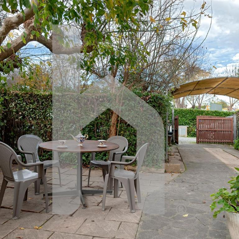 Homiday - Tuscany House - Parcheggio e Giardino Privato - Two-Bedroom House - 28