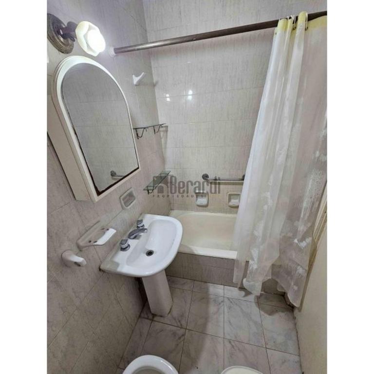 Departamento monoambiente Arenales - Apartamento de 1 dormitorio - 8