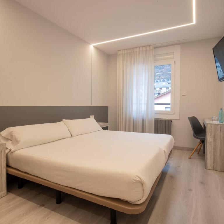 Hotel Oros by Nexta - Habitación Doble Superior - 1 o 2 camas - 2