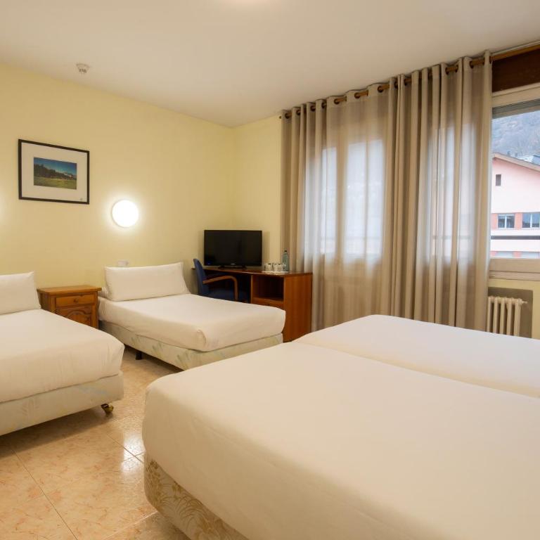 Hotel Oros by Nexta - Habitación cuádruple - 4