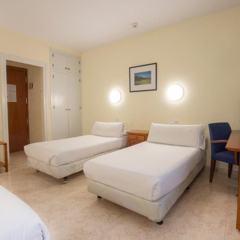 Hotel Oros by Nexta - Habitación cuádruple - 2