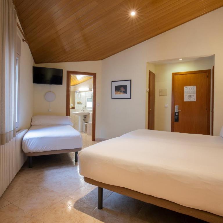 Hotel Oros by Nexta - Habitación Triple (2 adultos + 1 niño) - 3