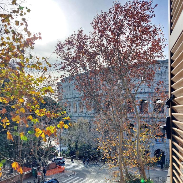 Romance al Colosseo 4 - Appartamento con 2 Camere da Letto - 1