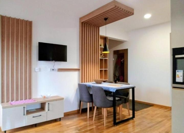 La-VISA - One-Bedroom Apartment - 10