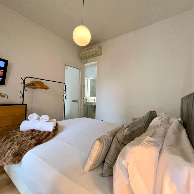 The Gaudi Suites - One-Bedroom Apartment - Bruc,134 - 19