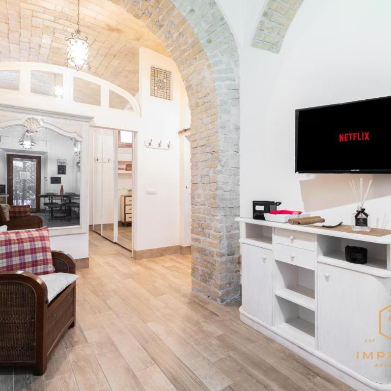 Imperium Residence - 100mt to metro, private Patio, A-C, 2-4 pax - Casa con 1 Camera da Letto - 13