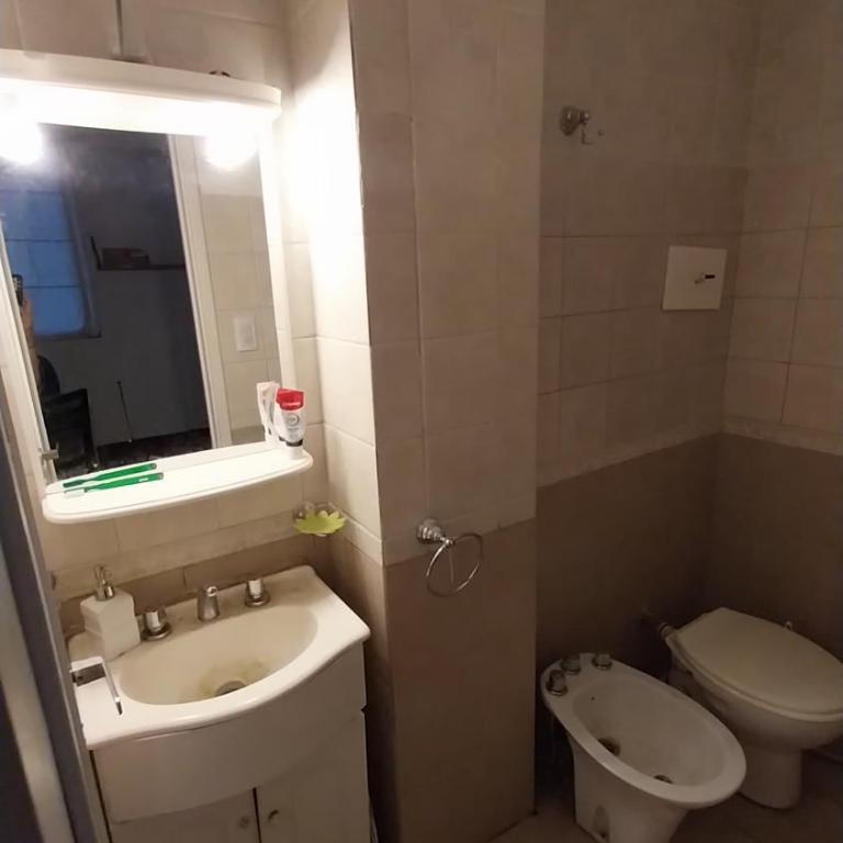 Depto centro 4 ambientes - Apartamento de 3 dormitorios - 5