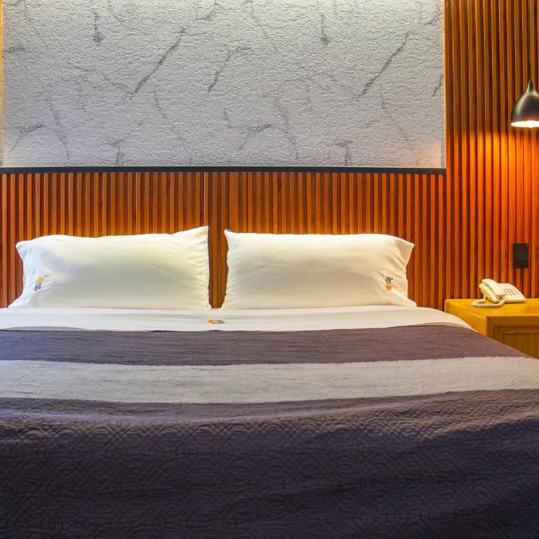 Hotel Lord - Deluxe Double Room - 2