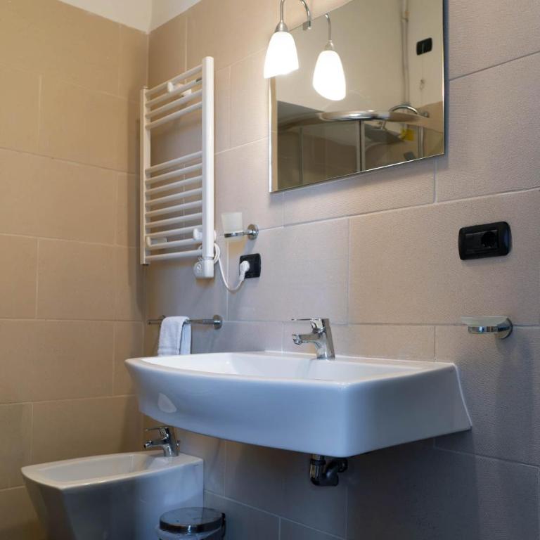 Villa Borghese Prestige Rooms - Camera Matrimoniale Comfort - 19
