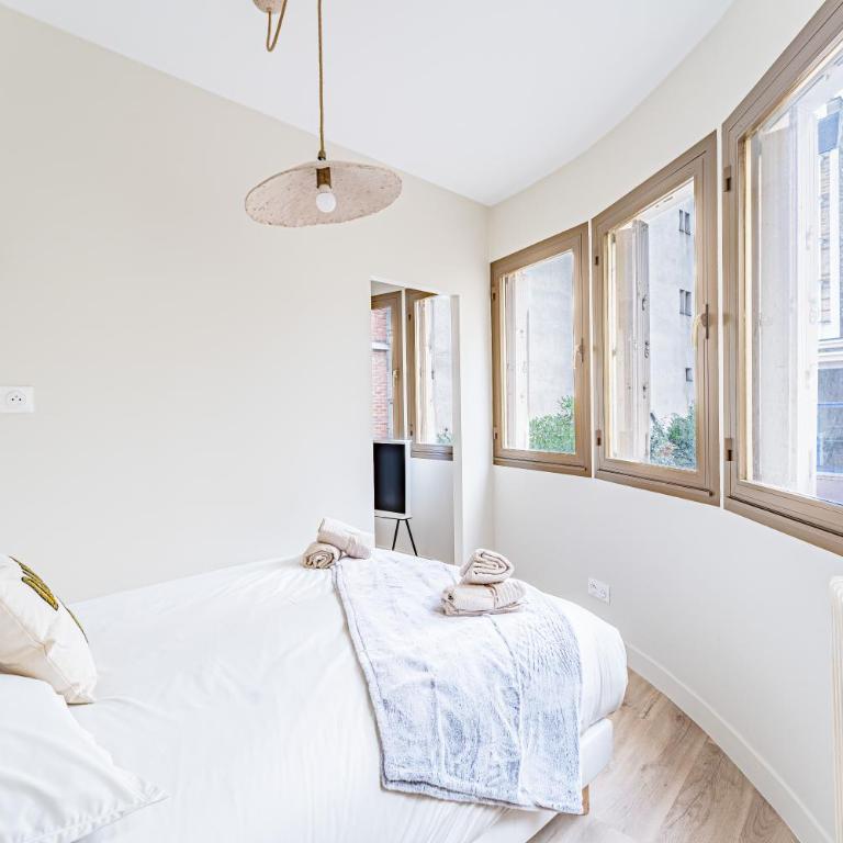 Modern Family Suite with 3 bedrooms and 2 bathrooms for 6 people - Appartement 3 Chambres avec Vue - 2