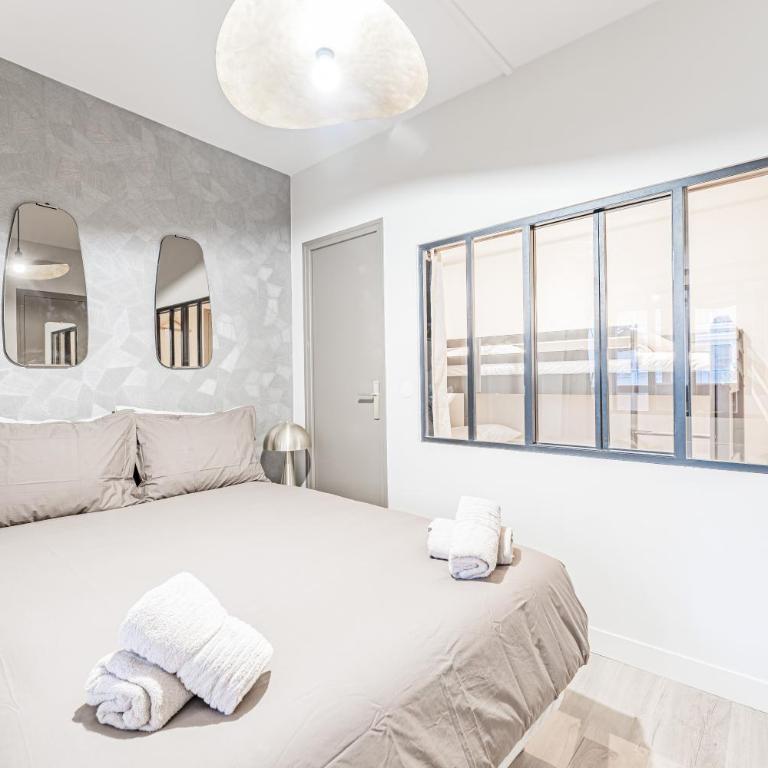 Modern Family Suite with 3 bedrooms and 2 bathrooms for 6 people - Appartement 3 Chambres avec Vue - 8
