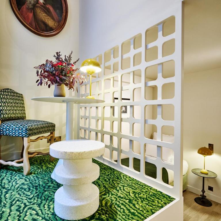 Hôtel Prince de Conti - Chambre en Duplex - 7