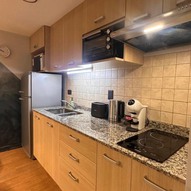Studio Premium con Vista al Lago y Centro Cívico - One-Bedroom Apartment - 19